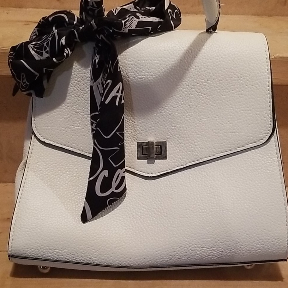 Steve Maddon purse